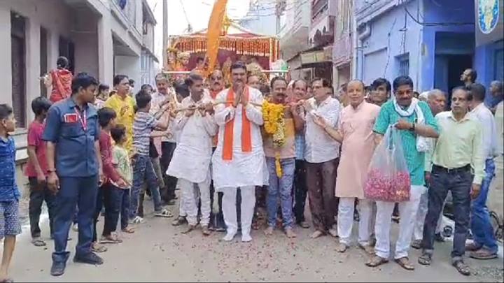भगवान जगन्नाथ रथ-यात्रा का हरदा में हुआ शुभारंभ